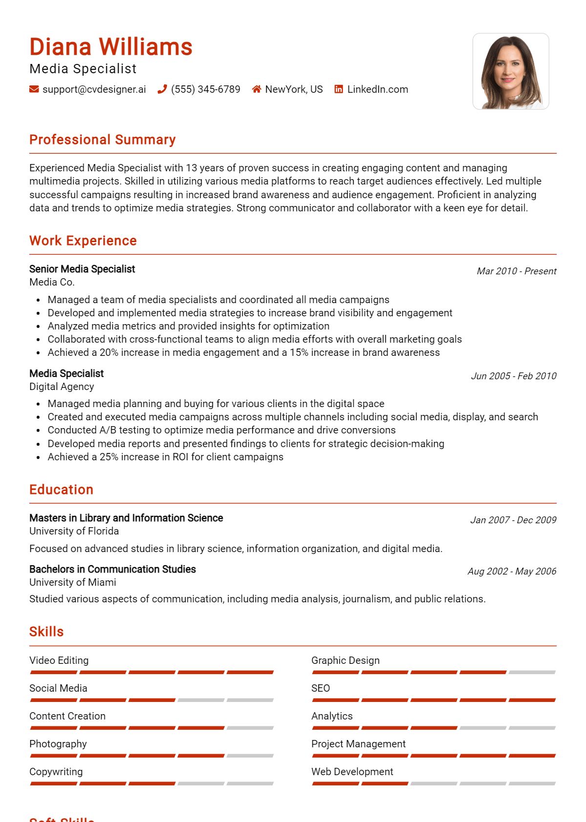 Media Specialist Resume Example