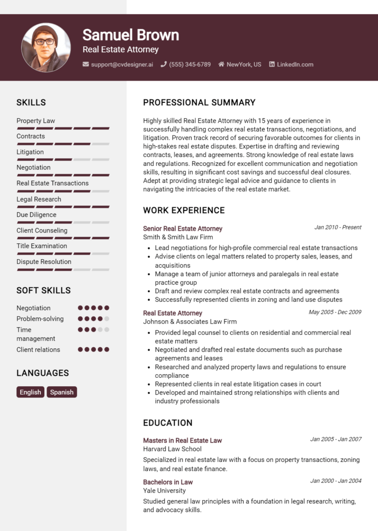 Real Estate Attorney Resume Example for 2025: Examples & Free Templates